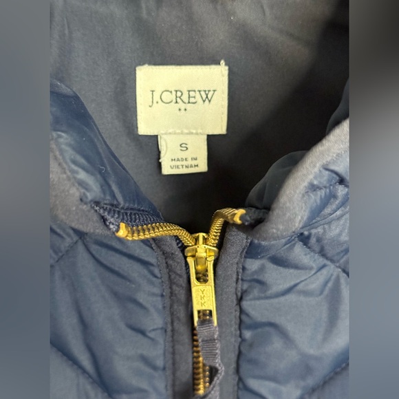 J.Crew Navy Excursion Quilted Puffer Vest Size Small Gold Buttons & Zip EUC - Picture 6 of 6